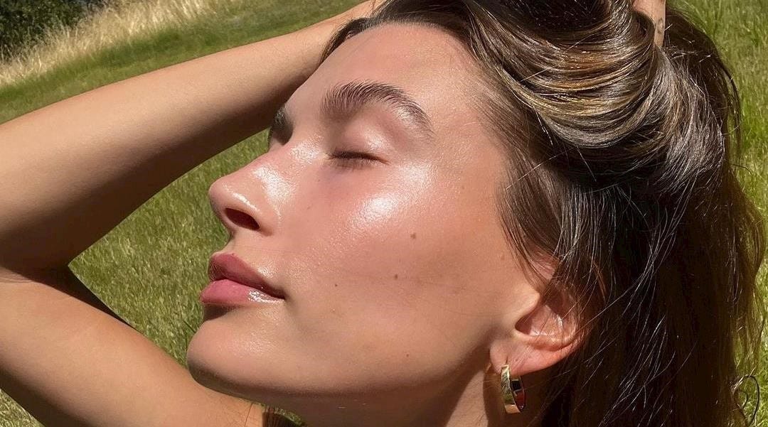 The 7 Best Ways to Keep Your Skin Clear and Glowing